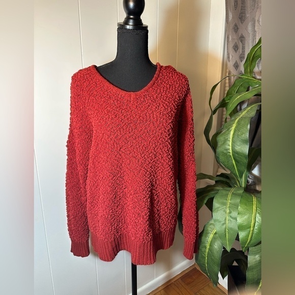 Impressions Burgundy Hooded Popcorn Knit Tunic, Women’s Size S/M - Picture 3 of 11